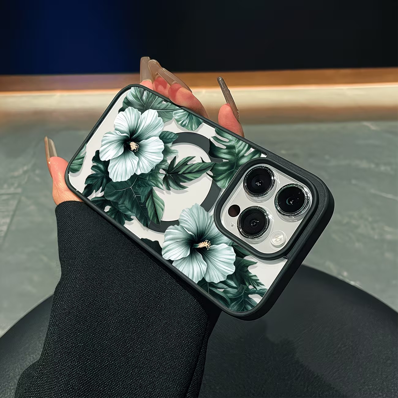 Grüne Blumenmuster Handyhülle  – Apple Iphone 15 Bewertung und Preis